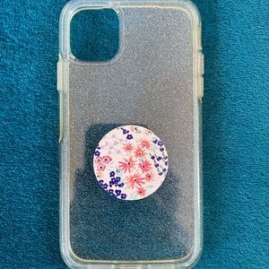 iPhone 11 clear glitter Otterbox with Popsocket
